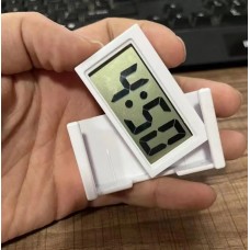 Часы автомобильные электронные 63х35х16мм ( белые )